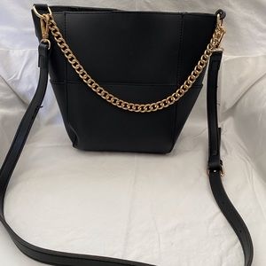 FAUX LEATHER BLACK CROSSBODY